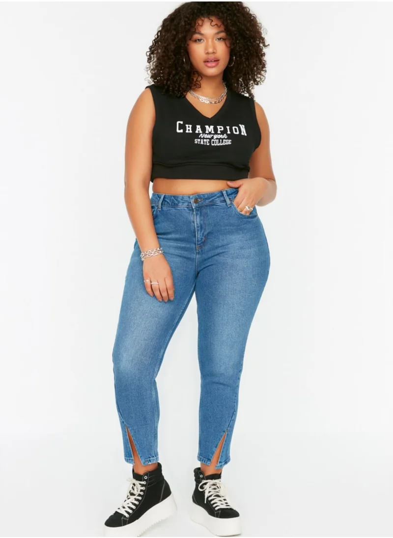 Trendyol Curve Slit Hem Skinny Jeans