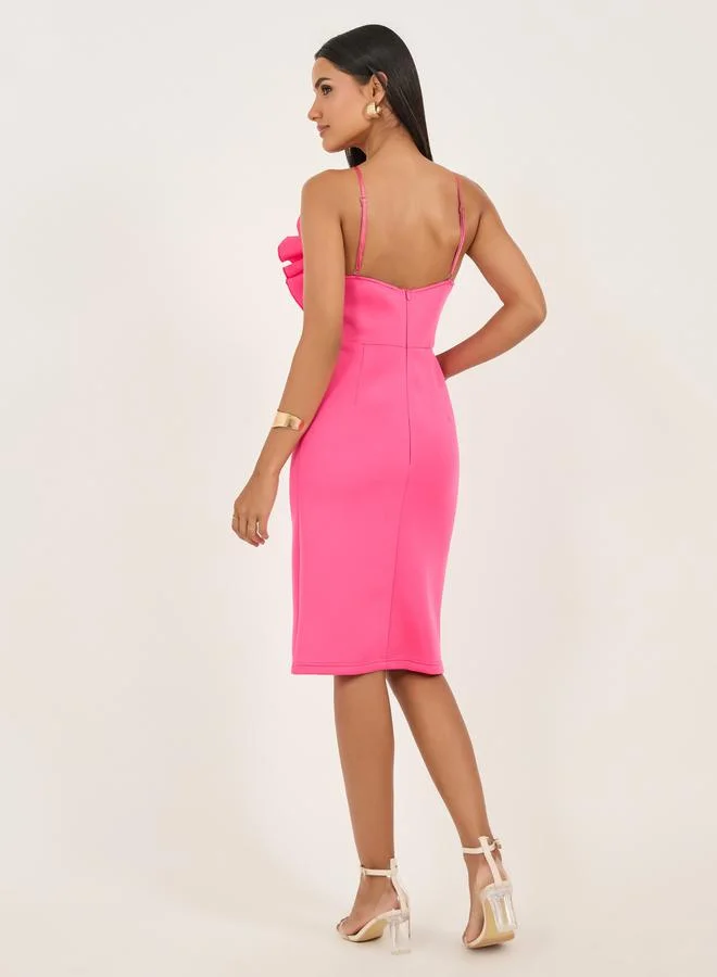ستايلي Ruffled Sheath Dress