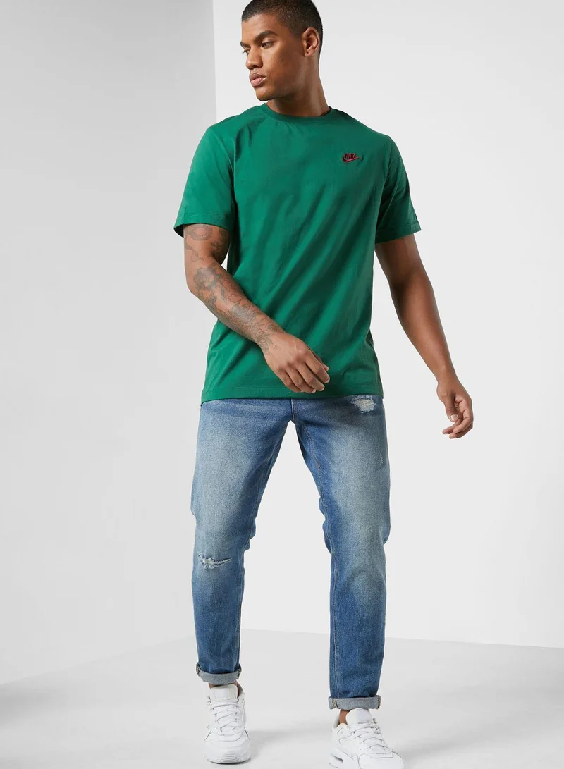 Nike Men's Sportswear Club T-Shirt