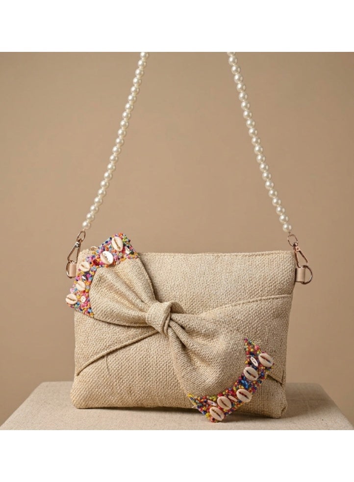 Elegant women's handbag decorated with pearls and shells - Image 4