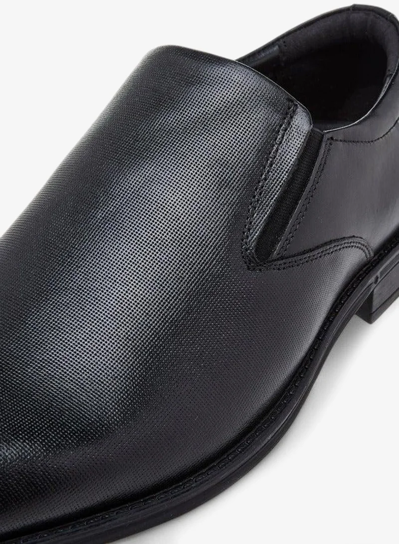 DUCHINI BLACK Men's Textured Slip-On Loafers for Men | Best Price UAE