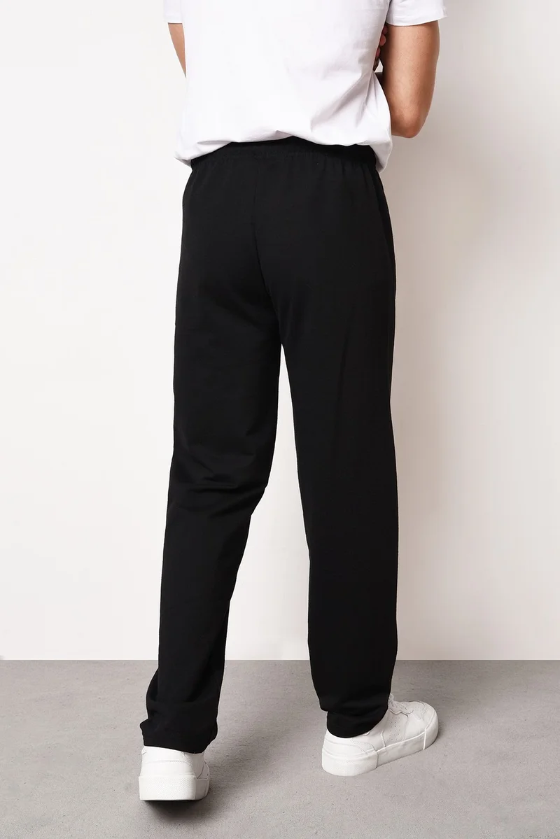 mmetalic Black Men's Zipper Pocket Embroidery Detailed Straight Leg Relaxed Cut Sweatpants