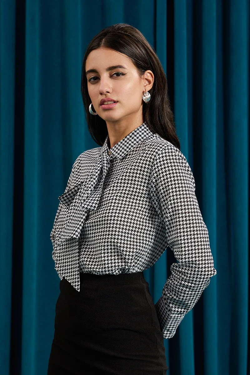 Virgio Cotton Tie Daywear Up Shirts for Women
