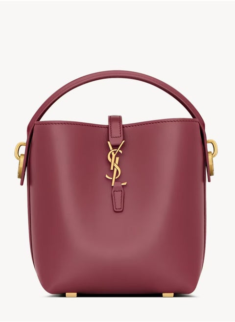 Le 37 YSL Bucket Bag in Smooth Leather