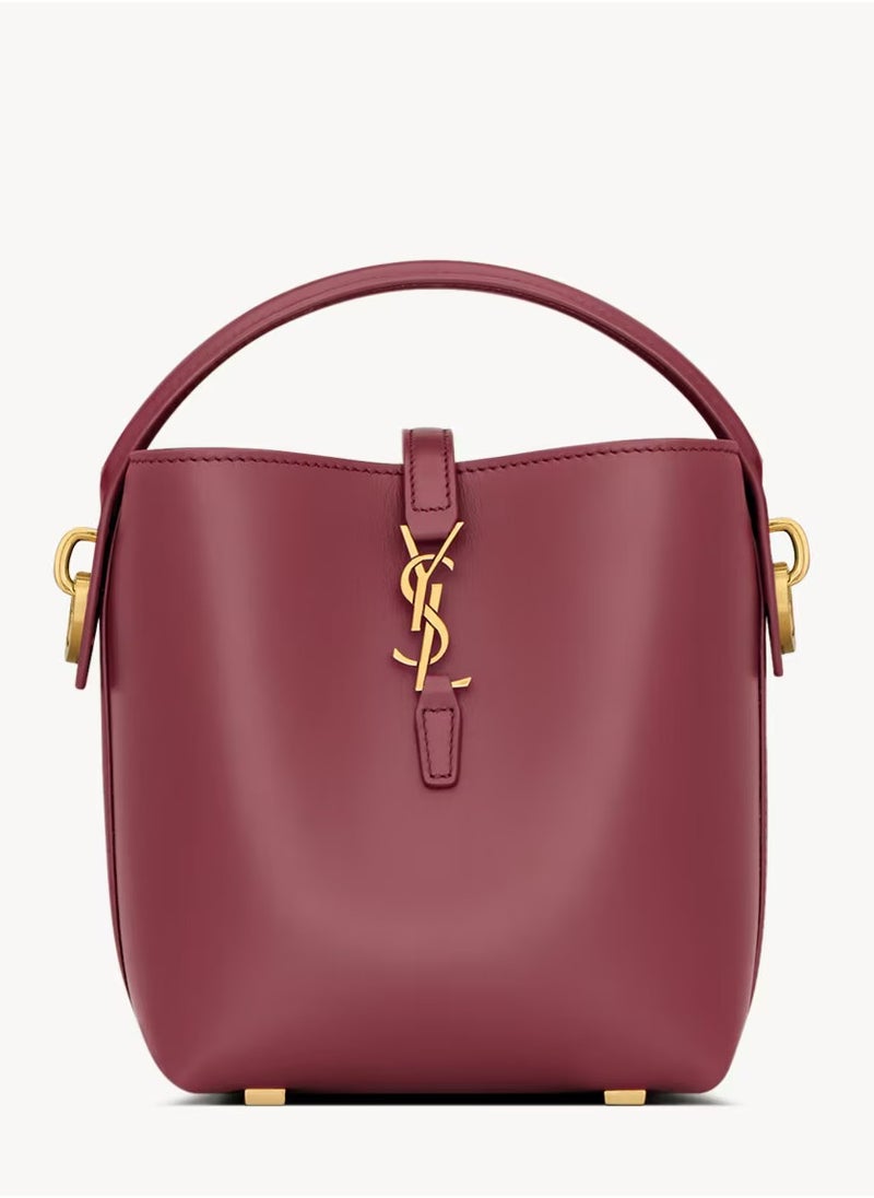 Le 37 YSL Bucket Bag in Smooth Leather