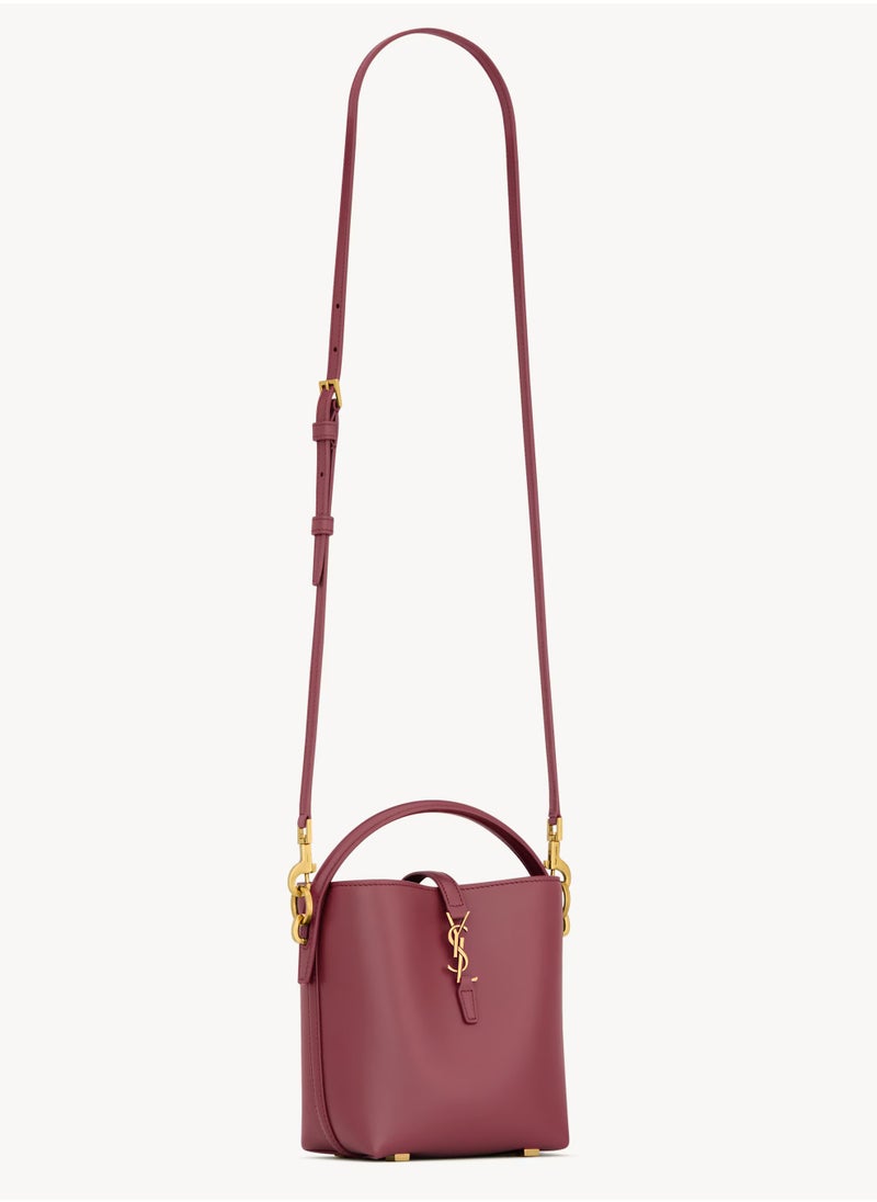 Le 37 YSL Bucket Bag in Smooth Leather