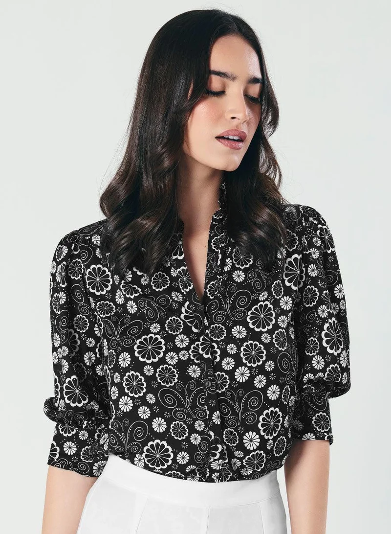 Zigzag Printed Black White Three Quarter Top