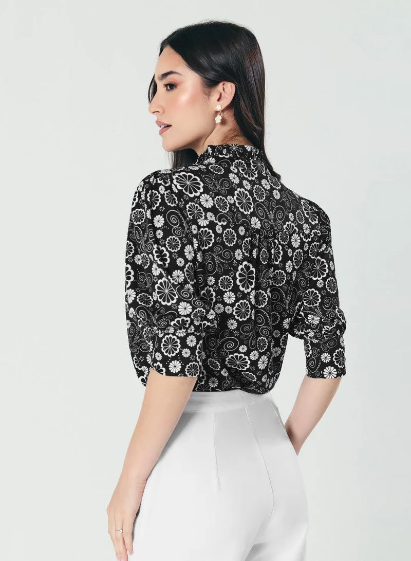 Zigzag Printed Black White Three Quarter Top