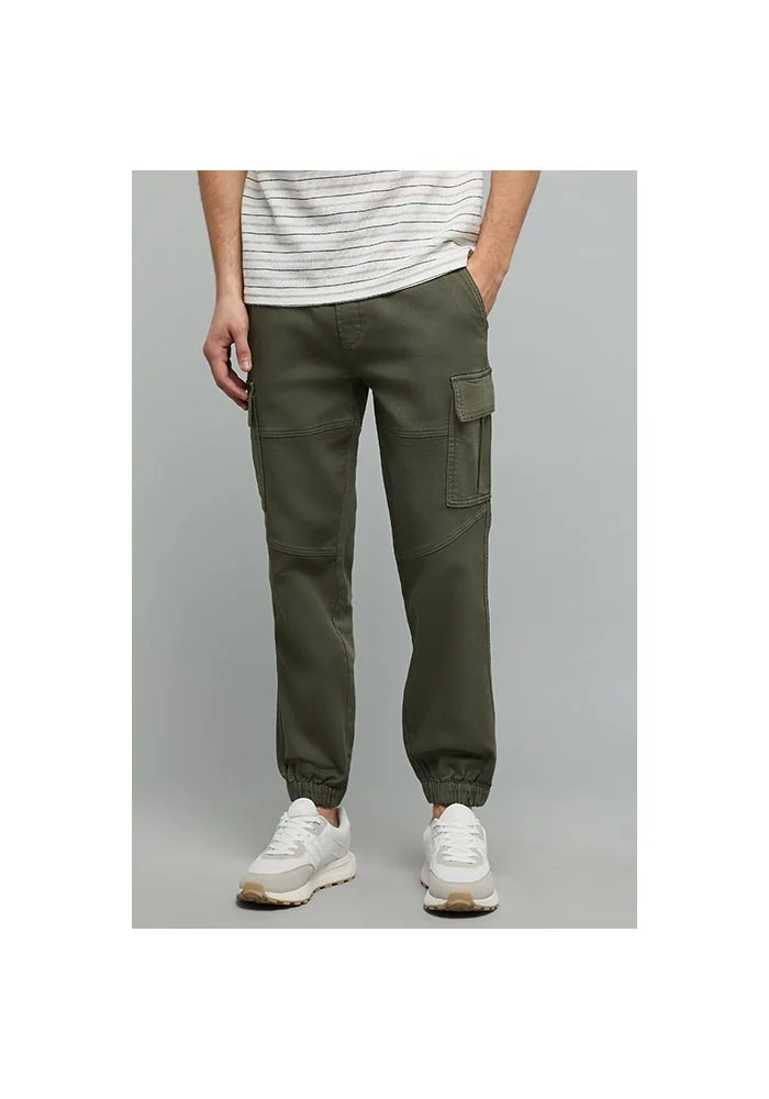 Solid Cargo Jeans with Button Closure