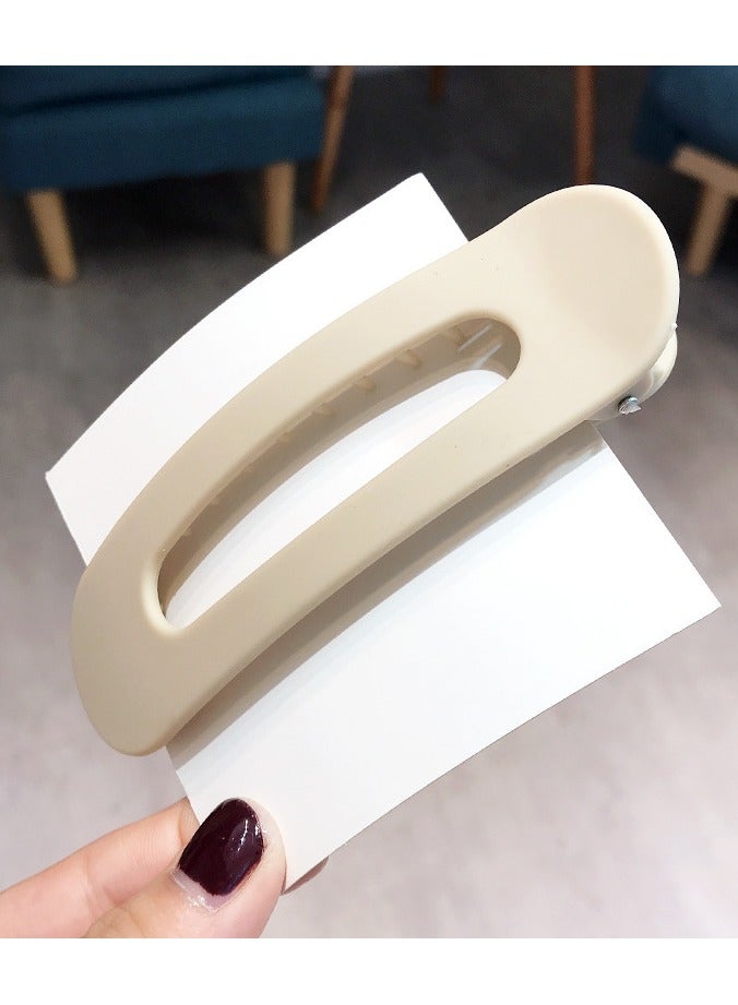 Mark Fairwhale Minimally Designed Side Fringe Clip 