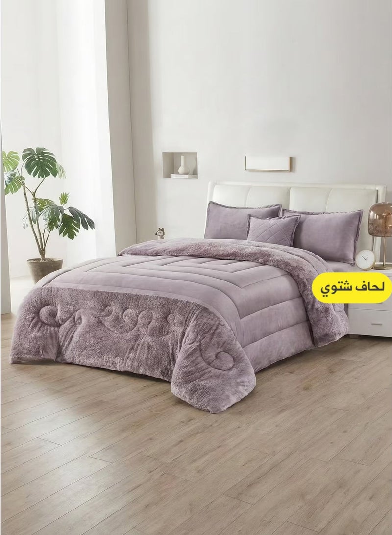 مون مفرش شتوي نفرين نظام وجهين وجه مخمل وجه فرو - طقم مفارش 6 قطع ( 1 لحاف + 1 وشرشف مطاطي + 4 أغطية وسائد ديكورية ) يناسب سرير مقاس 200x200 سم - Image 2
