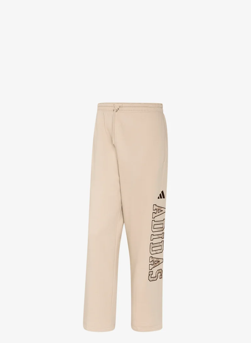 Seasonal Essentials Camo Fleece Joggers