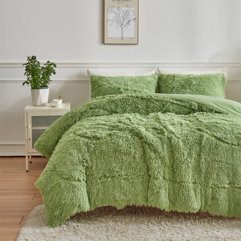 Wajade Faux Fur Plush Sage Green Comforter Set Fluffy Fuzzy Shaggy Bedding Set - 3PC King Size Microfiber Soft Warm Quilt Set - Image 1