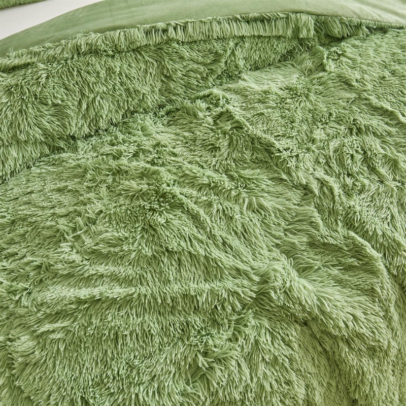 Wajade Faux Fur Plush Sage Green Comforter Set Fluffy Fuzzy Shaggy Bedding Set - 3PC King Size Microfiber Soft Warm Quilt Set - Image 5