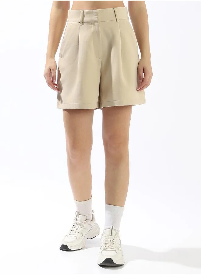 هوبرهولمي Women's Beige Polyester Blend Solid Cropped Casual Tailored Fit Shorts