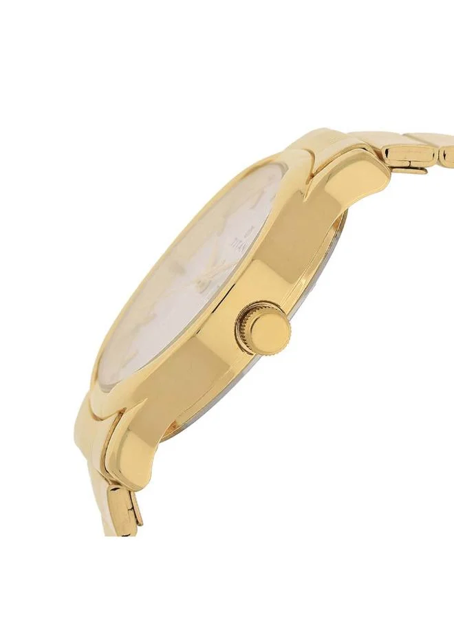 TITAN Men Analog Display Watch With Gold Metal Strap - 1580YM04