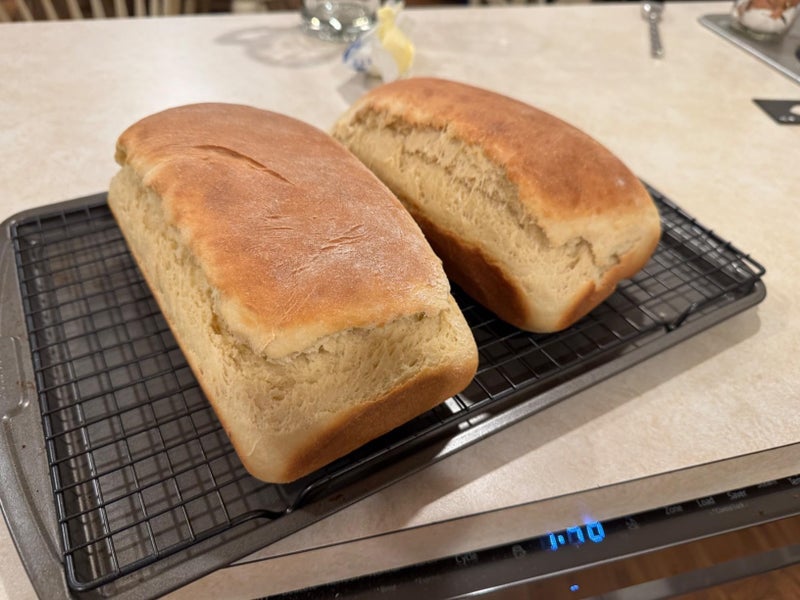 Voulosimi 2-In-1 Cast Iron Oven Pan - 9"x5" Durable Loaf Pans Rectangular Baking Pan set for home baking, 2 Piece Set -1.8 QTÃ—2 Pcs (Silicone mats, Bread Pan 3 Set) - Image 3