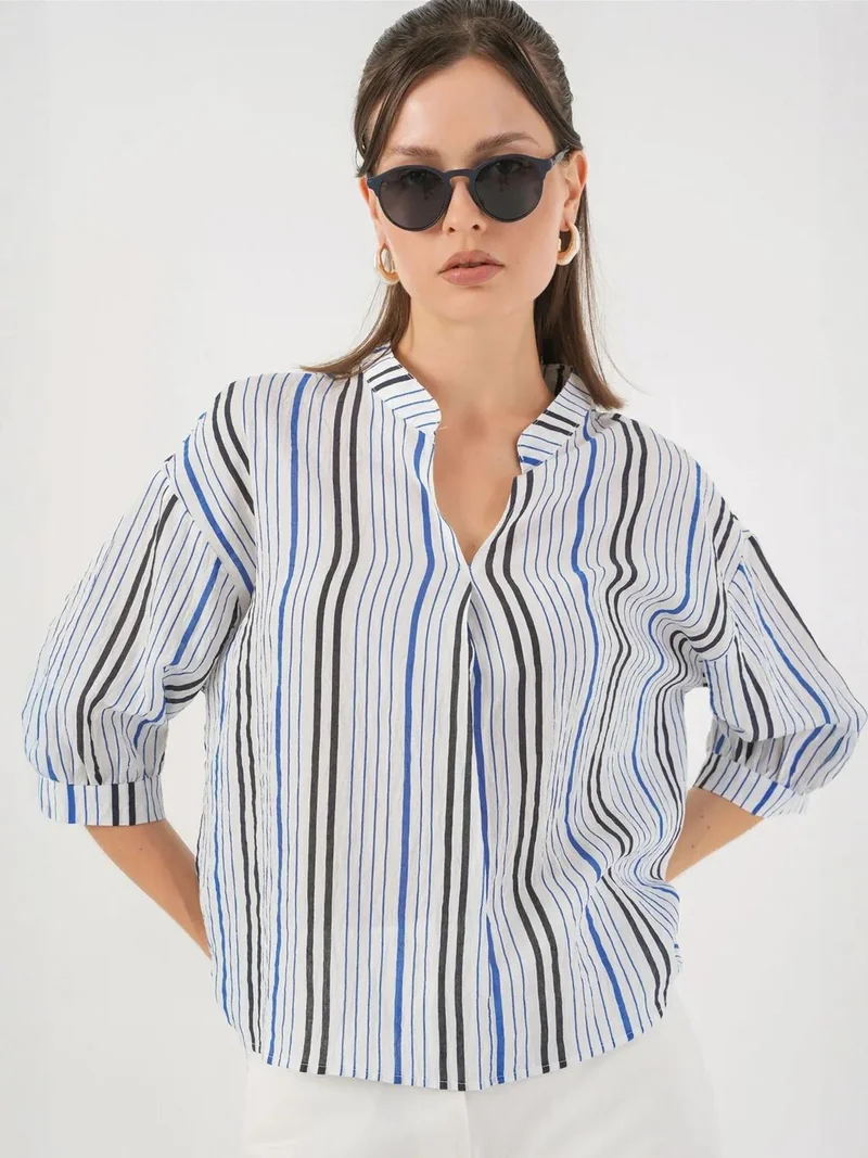 Big Dart BDART Striped V-Neck Blouse