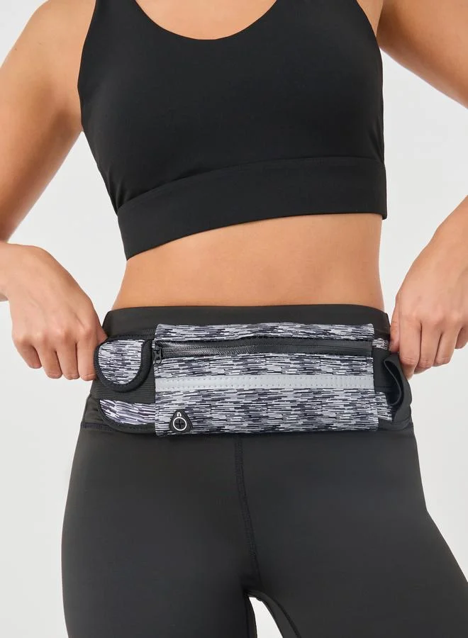 Styli Styli Textured Multi Zip Pocket Running Belt