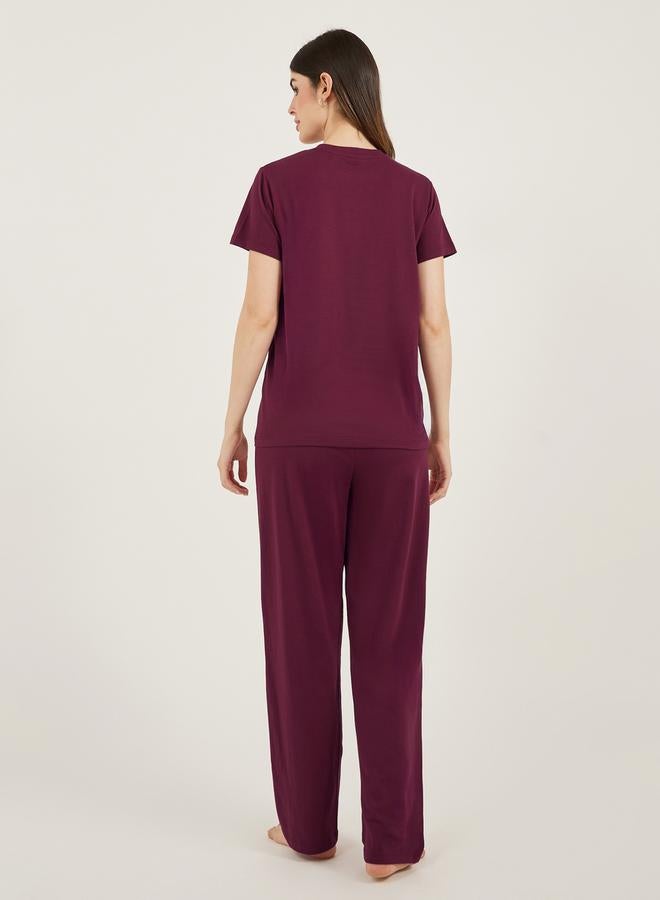 Styli Burgundy Knitted T-Shirt and Straight Pyjama Set for Women - Image 5