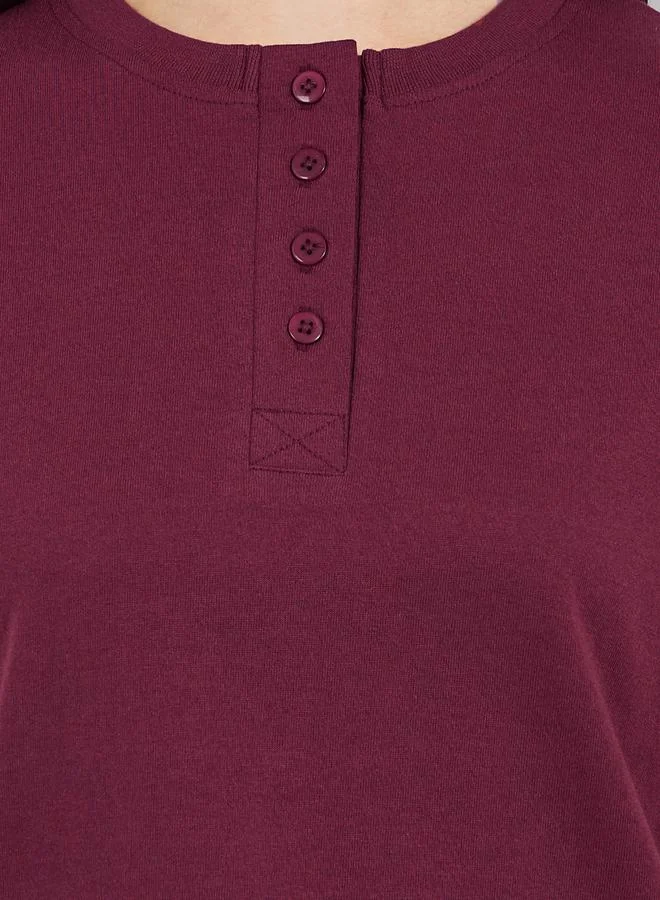ستايلي Burgundy Knitted T-Shirt and Straight Pyjama Set for Women