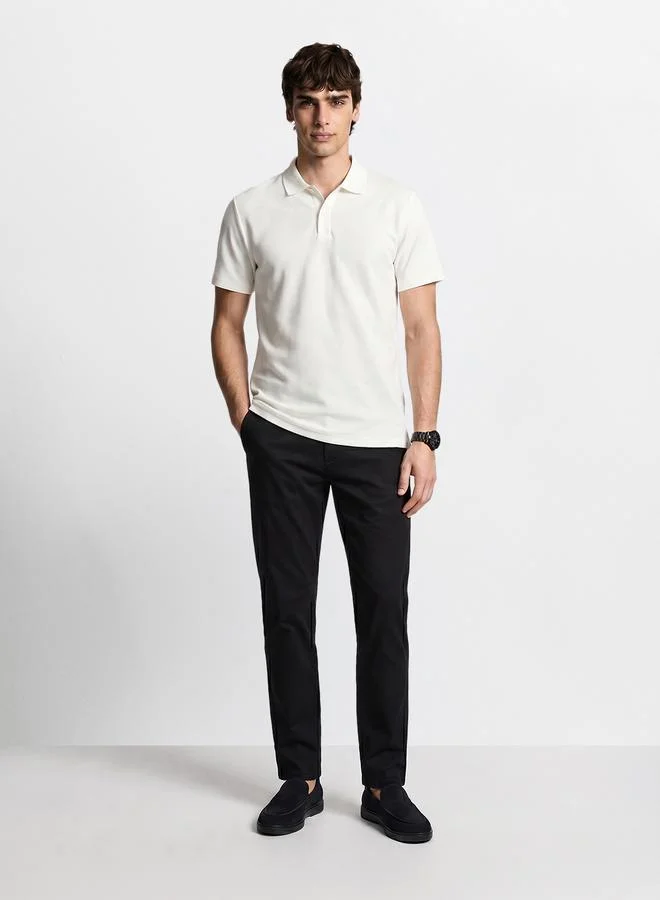 The Indian Garage Co Men Slim Fit Mid Rise Chinos