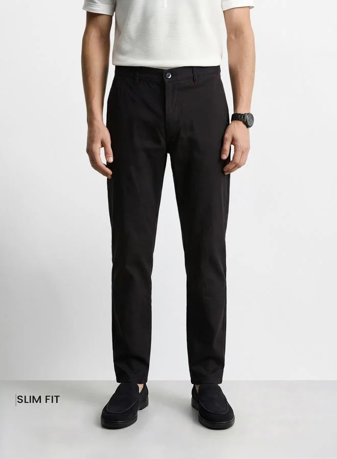 The Indian Garage Co Men Slim Fit Mid Rise Chinos