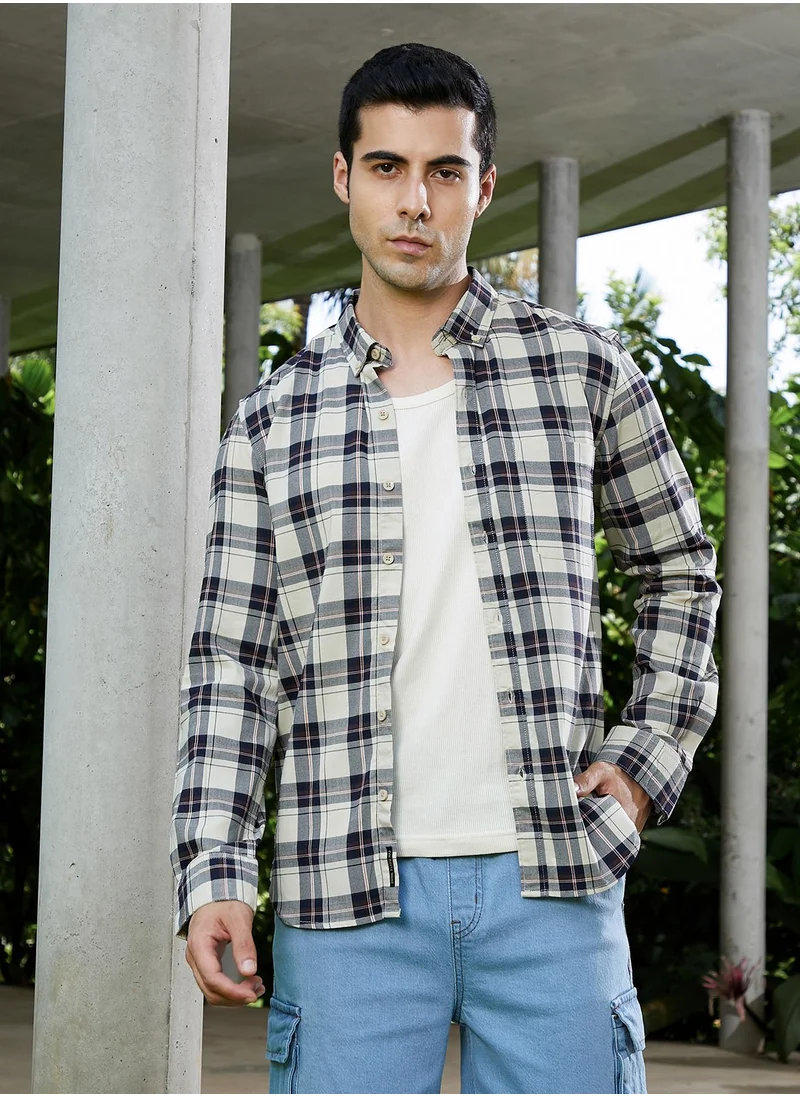 Campus Sutra Campus Sutra Men's Navy Blue & Cream White Button-Down Tartan Shirt For Casual Wear | Spread Collar | Long Cuffed Sleeves | Button Closure | Shirt Crafted With Comfort Fit For Everyday Wear