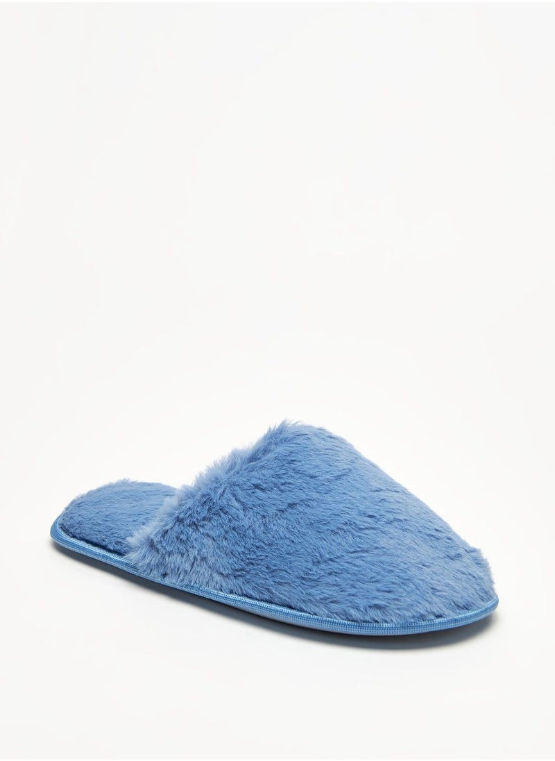 shoexpress - Plush Textured Slip-On Bedroom Slide Slippers - Image 1