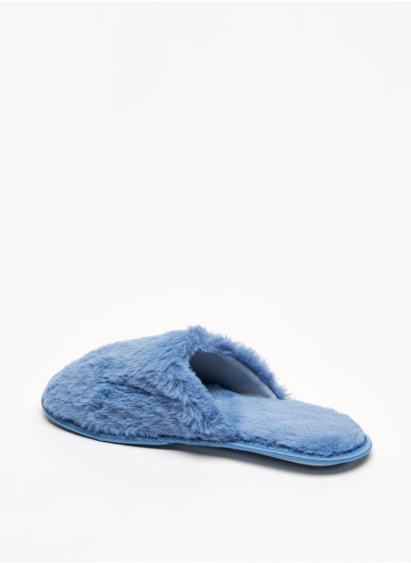 shoexpress - Plush Textured Slip-On Bedroom Slide Slippers - Image 1