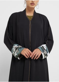 hayas closet V-Neck Embroidered  Flared Sleeve Abaya  - Image 3