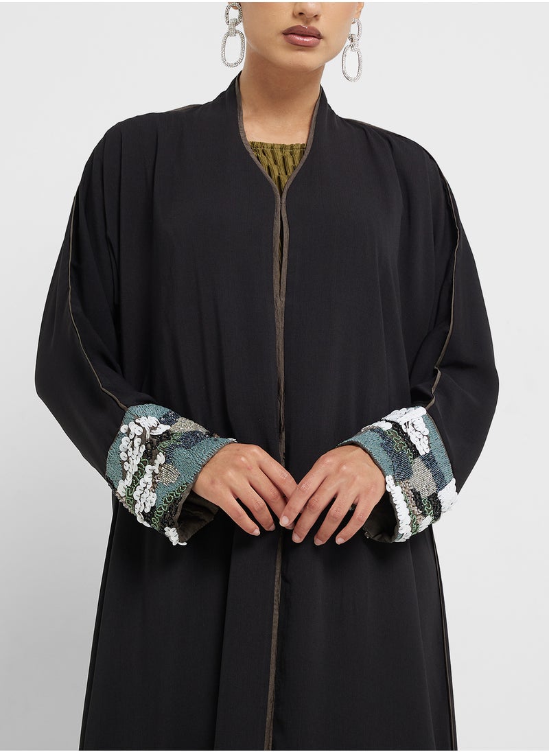 hayas closet V-Neck Embroidered  Flared Sleeve Abaya  - Image 3