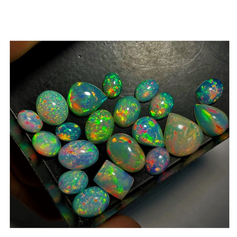 GEMWORLDJAIPUR أحجار أوبال كابوشون، أوبال طبيعي كابوشون مفكوك، أوبال إثيوبي كابوشون حجر كريم مفكوك، أوبال طبيعي لصنع المجوهرات، لف الأسلاك (4-6 مم 2 قيراط 7-10 قطع) - Image 2