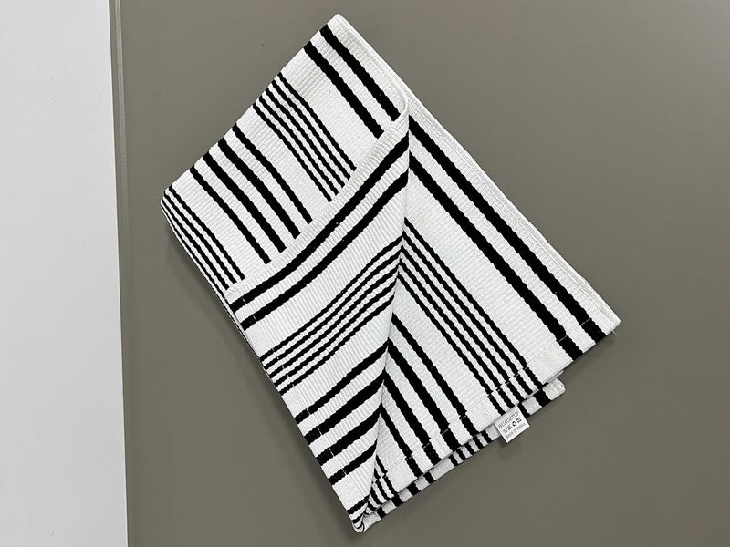 BUAGETUP Black and White Layered Doormat,27.5x43.3inch Striped Outdoor Rug Hand Woven Cotton Indoor Outdoor Rug for Porch Layered - Image 5