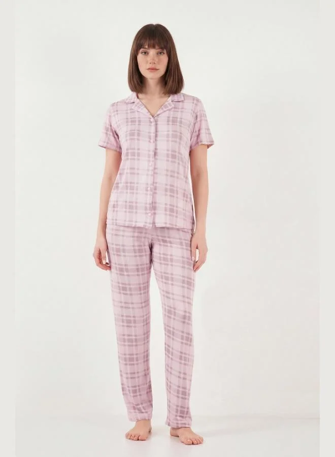 ليلا Lela Patterned Soft Textured Regular Fit Buttoned Short-Sleeved Pajama Set for Women PAJAMAS SET 65750101Y