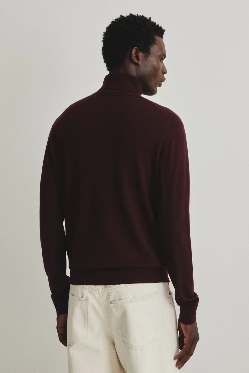 اتش اند ام كنزة بقصّة عادية من الصوف