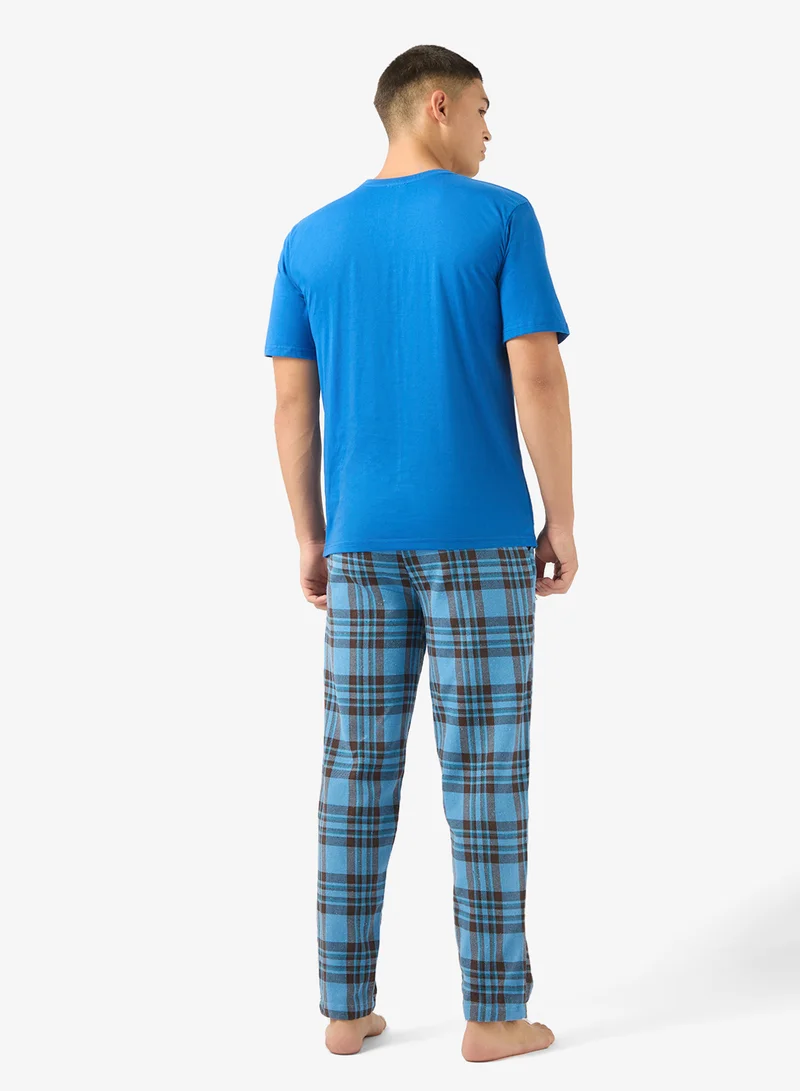 سفنتي فايف طقم بيجامة قميص وبنطلون