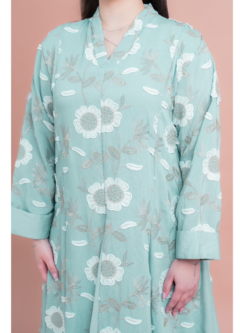 اكسا جلابية عصرية مطرزة بالورود - Image 4