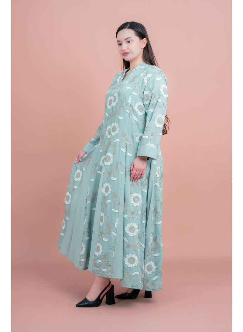 اكسا جلابية عصرية مطرزة بالورود - Image 3