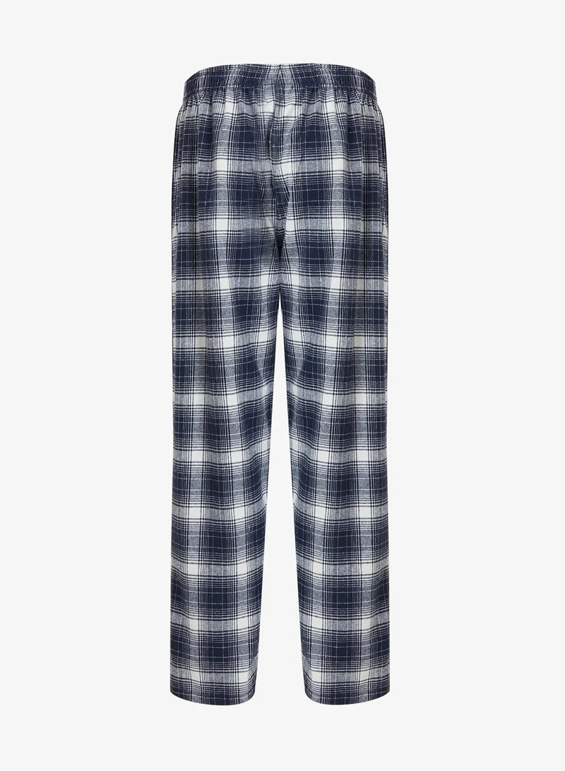 Robert Wood  Regular fit tee and Pant set for Men | Best Price UAE