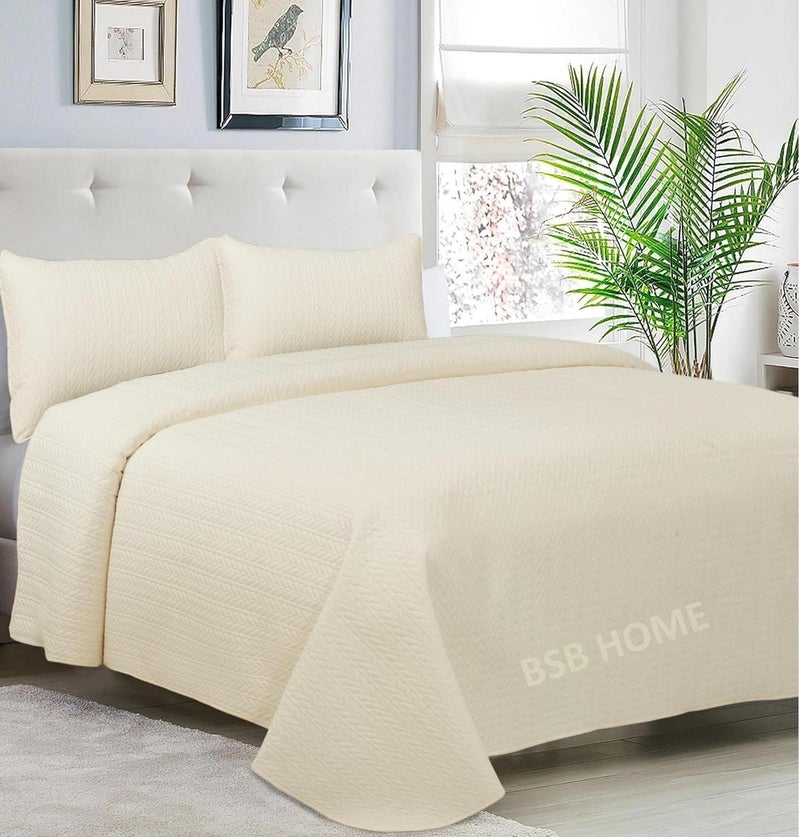 BSB HOME® 100% Microfiber Ultrasonic 280 Tc Solid King Size Quilted Bed Cover/Bedsheet with 2 Pillow Covers, (Luxurious, Beige 90X100 Inches, 254X228 Cm) - Image 1