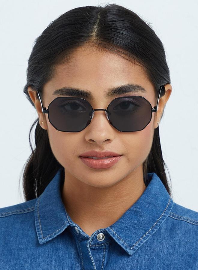 BlackOut Unisex Famous Geometric Sunglasses - Image 4