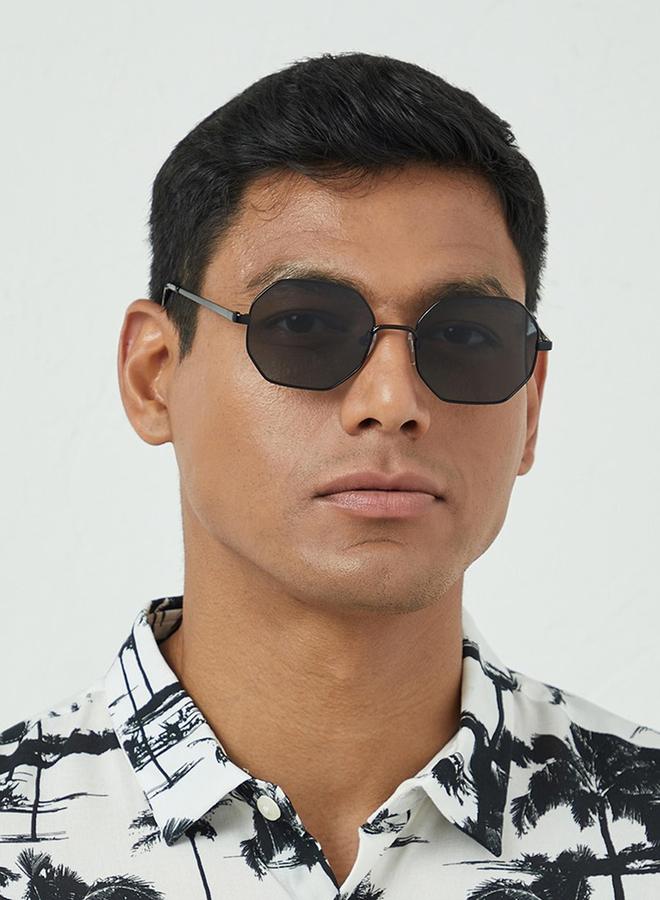 BlackOut Unisex Famous Geometric Sunglasses - Image 5