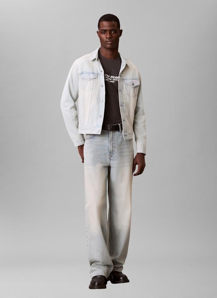 كالفن كلاين تيشيرت بياقة دائرية مزين برسمة - Image 5