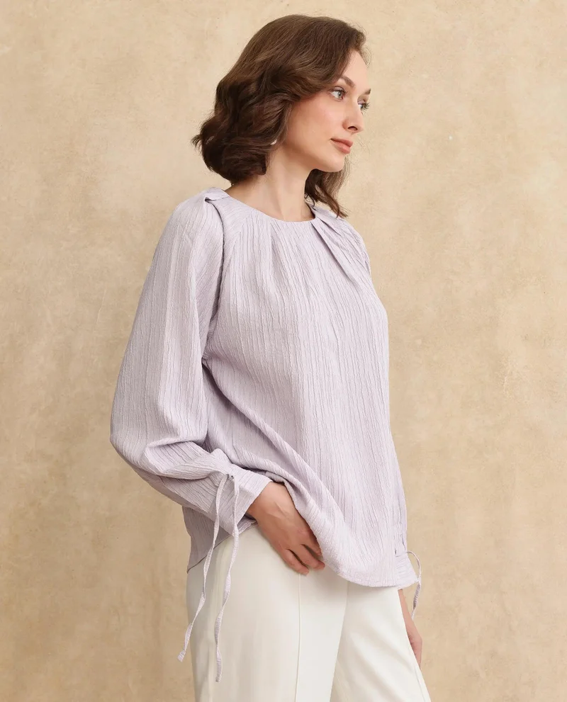Rareism Women's Textured Pleat Top