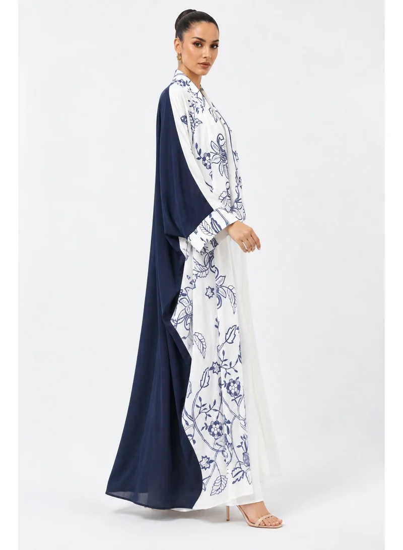 Aara Women's White & Navy Blue Floral Print Open Abaya