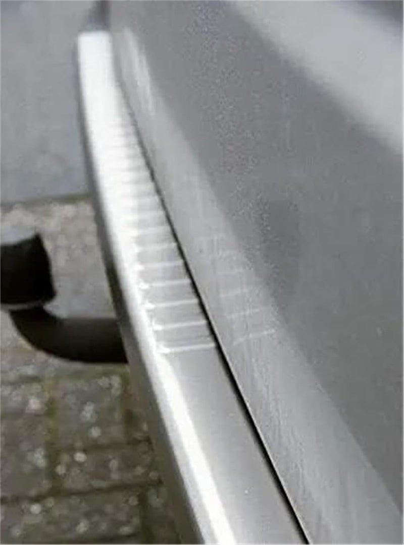 Vuzmode Stainless Steel Rear Bumper Protector for Mercedes VITO VIANO - Image 3