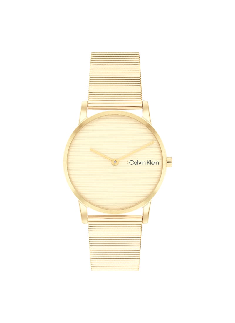 CALVIN KLEIN ساعة نسائية دائرية أنالوج بعلبة ذهبية فاتحة اللون - 25100035  - Image 1