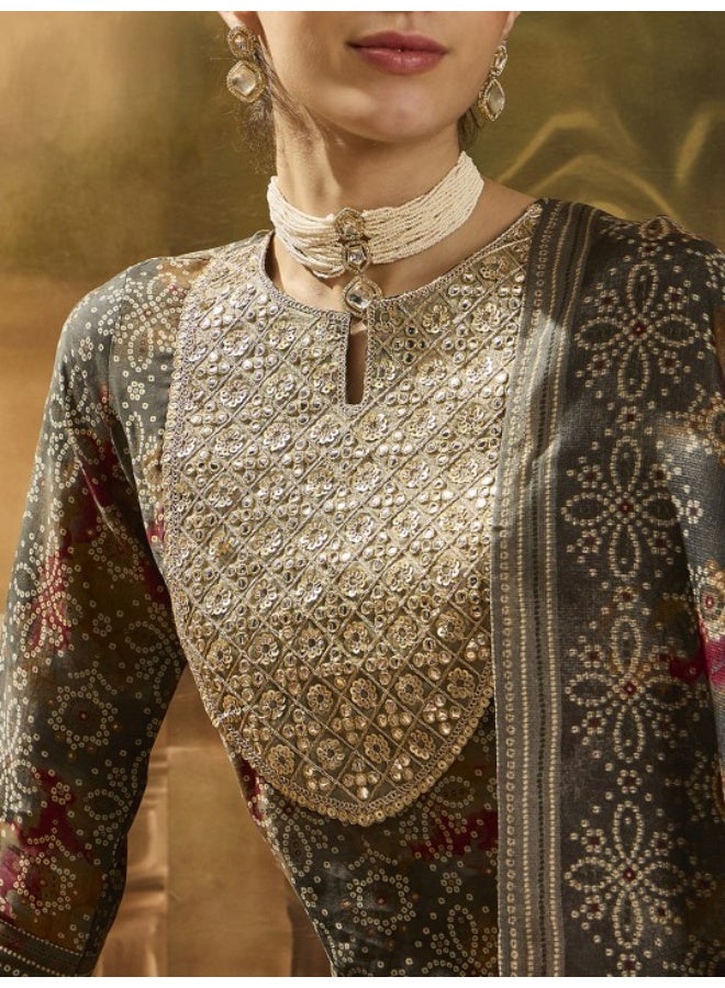 أيه كيه إس طقم كورتا رمادي بانداني مع رقعة مطرزة على الرقبة - Image 2