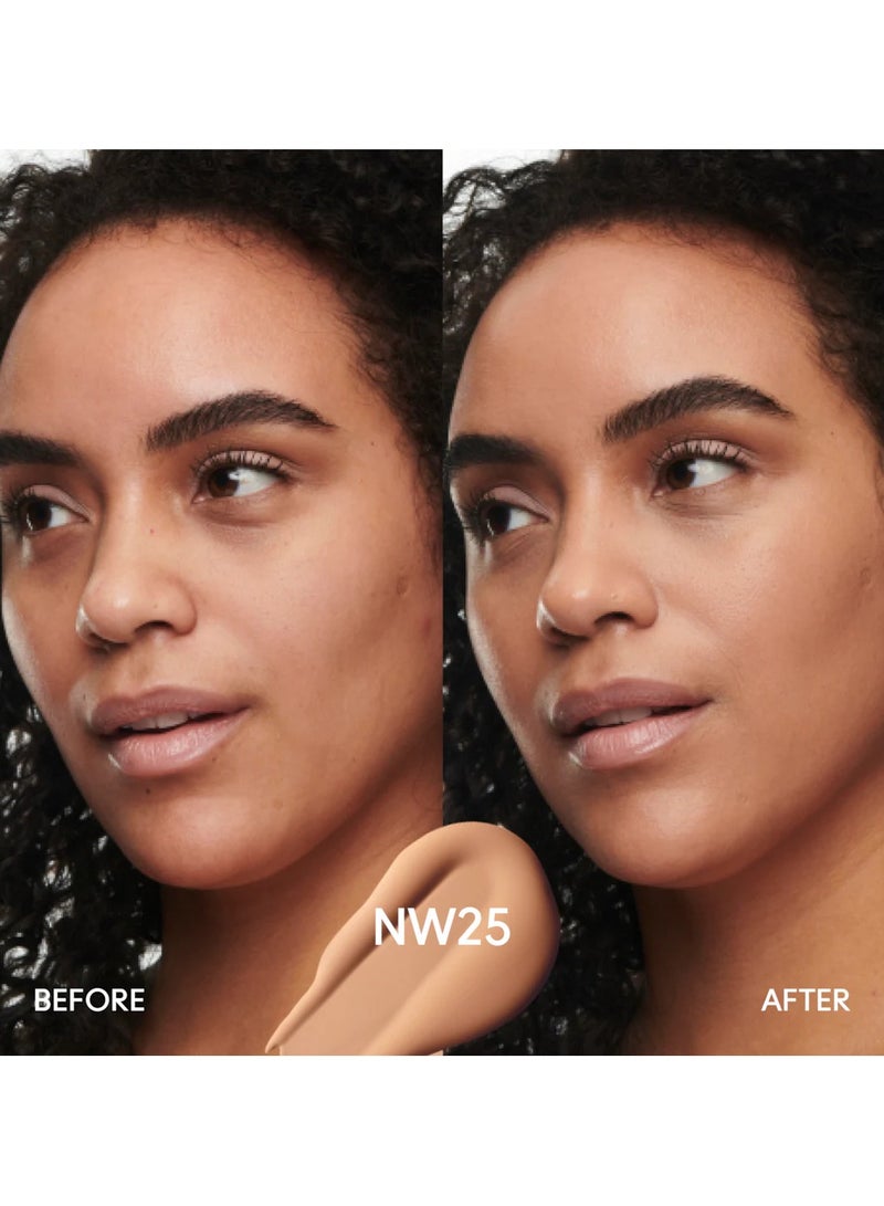 MAC Cosmetics Studio Radiance Serum powered Foundation NW25 - Image 3